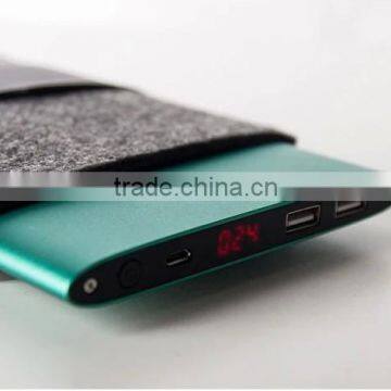 Metal blade ultraslim large capacity power bank XHB-BE