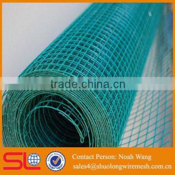 (Factory Direct) High Quality Galvanized and Green Pvc Coated 4x4 Welded Wire Mesh Fence photo-5