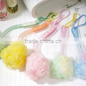 2013 Newest Promotional Multicolor Body rubbing Ball PE Mesh Bath sponge with handle,bath brush