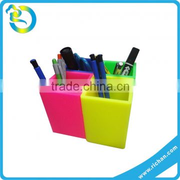 silicone rubber pencil holder for promotion/lovely desk silicone rubber pencil vase