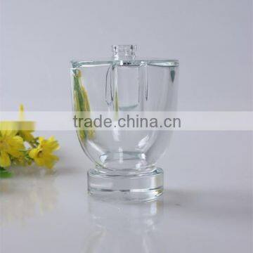 China 100ml new product latest design square glass perfume bottle