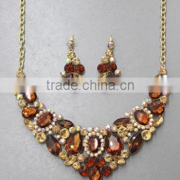 Bright Color Clear Crystal Pave Teardrop Accent Classic Flower Theme Necklace Earrings Set