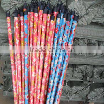 PVC coated with plastic hanging cap wooden mop handle