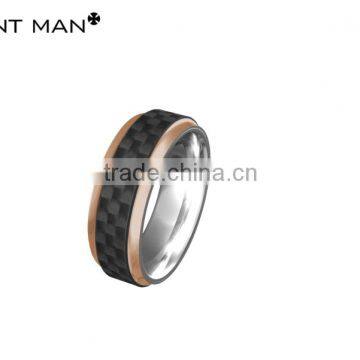 China Manufacturer 8MM Tungsten Carbide Ring Rose Golding Plating Black Carbon Fiber Tungsten Carbide wedding Band Ring