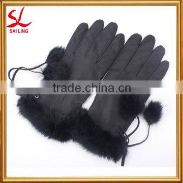 High Quanlity Women Fashion Leather Glove Importers With Pom Pom