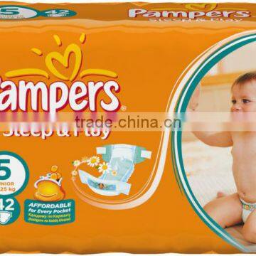 PAMPERS 42PCS Junior Diapers