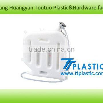 Professional Plastic Auto Water Tank Mould Injection Mould Supplier photo-4