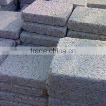 G682 tumbled paver