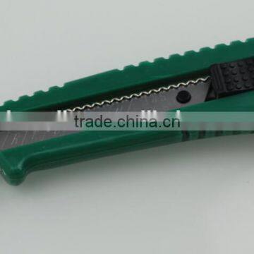 BERRYLION 18mm Cheap Price One Piece Utility Knife With Plastic Shell photo-4