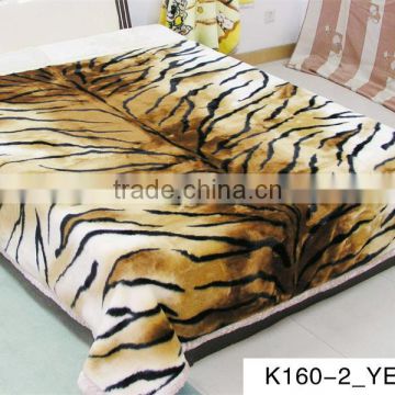 100%polyester super soft tiger printed raschel blanket