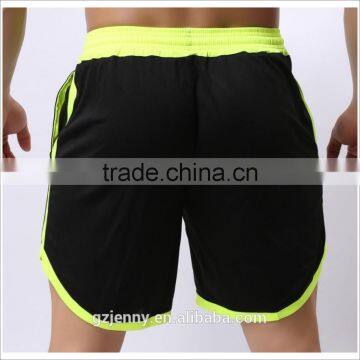 Wholesale Men OEM Sports Gym Used Shorts Blank Polyester Breathable Dry Fit Contrast Color Green Tranning Shorts photo-3
