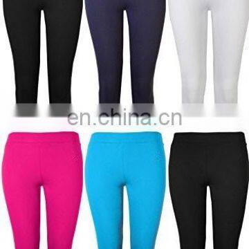 women yoga capri