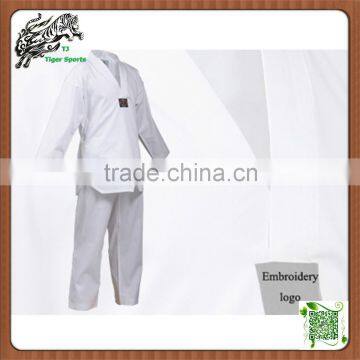 White sportswear martial arts style taekwondo uniforms for training