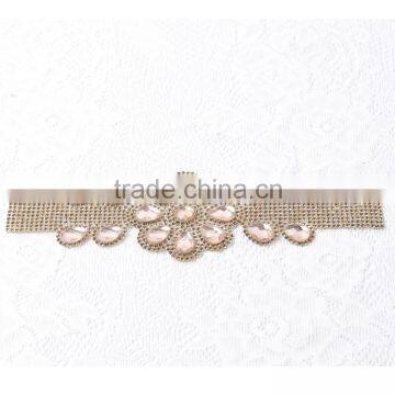 Wholesale Custom Crystal Rhinestone Flower Applique neck lace collar