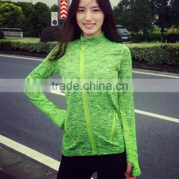 Women Custom Cheap Tracksuits Costumes Wholesale Sportswear photo-3