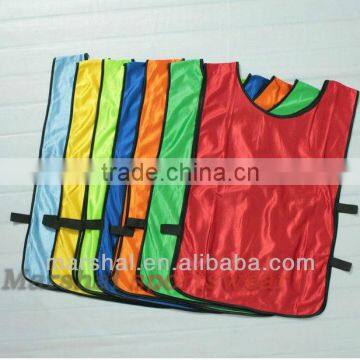 Soccer football training vest bibs, reversible soccer bibs, cheap OEM soccer bibs small quantity accepted