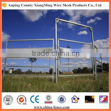 Customized cattle yard panels