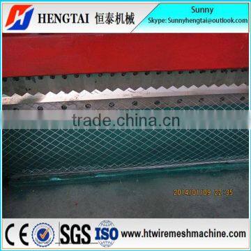 China Professional Manufacture Automatic Sheet Metal Punching Machine/Expended Metal Mesh Machine