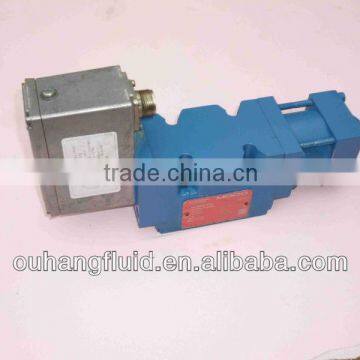 MOOG servo valve D634-372C