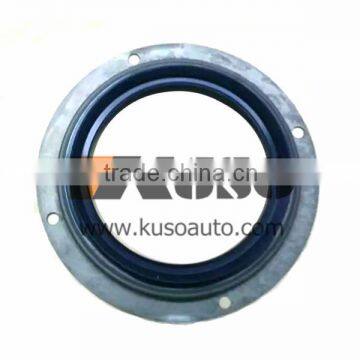 6D24 engine spare parts of crankshaft oil seal for MITSUBISHI FUSO FV517 truck