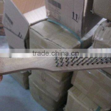 Russia market popular steel wire brush with wooden handle