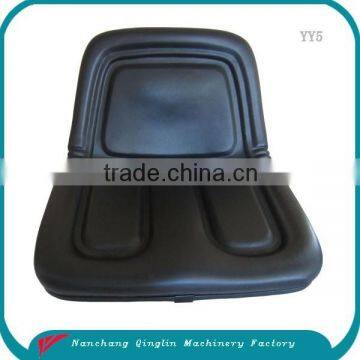 Road dry cleaning machine seat for road sweeper