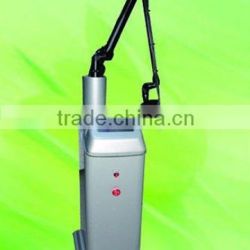 medical cosmetic fracational Co2 laser beauty equipment for for scar,pigment,coffee spot,striae gravidarum removal skin rejuvena