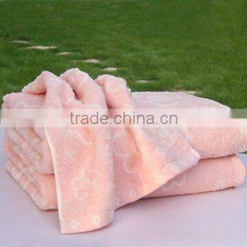 100% combed cotton engraved jacquard bath towel