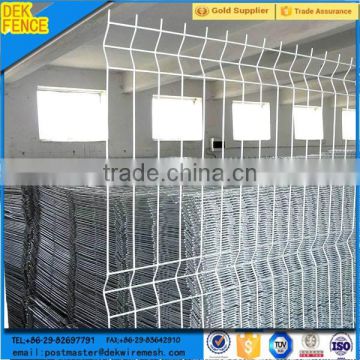 10 years useful life powder coated welded wire mesh fence panel