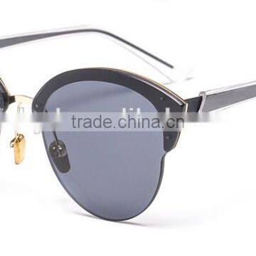New Design for Men and Women Multi-color Optional Fashion Dazzle Colour Box Butterfly Sunglasses photo-2