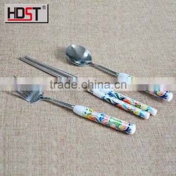 Food grade korean plastic handle fork and spoon set for Promotional gifts set