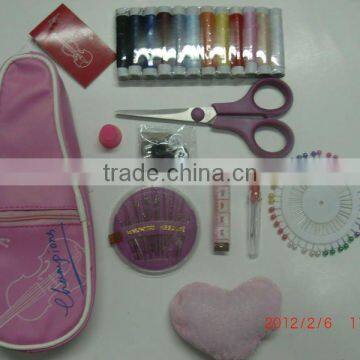 POUCH BAG SEWING KIT