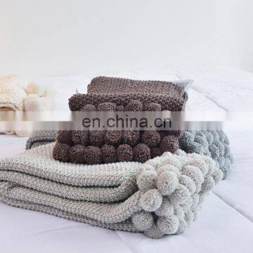 New Design Wholesale 100% Cotton Fringe Solid Pom Pom Blanket Knitted Throw Chunky Warm Travel Blanket