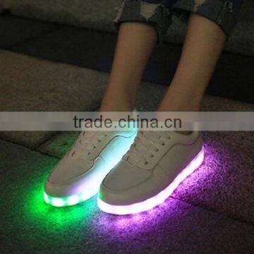 2016 Popular New arrival Wholesale Cool and Fashional USB Charge LED Shoes for Party