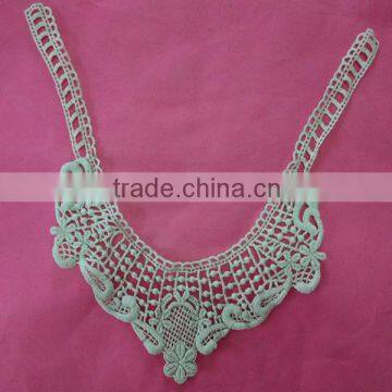 Popular lovely favorite neck embroidery lace design