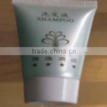 Disposable lower cost Hotel Shampoo for women