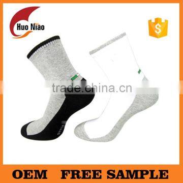 Made in China bulk wholesale thin man cotton socks white