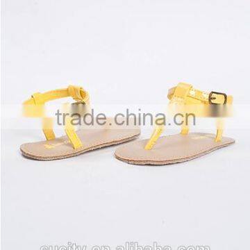 lovely simple style kid leather sandal with buckle