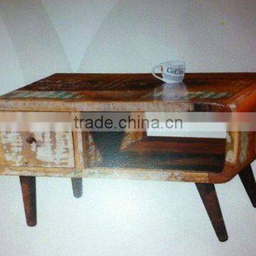 WOODEN COFFEE TABLE