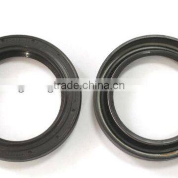 Crankshaft front oil seal forNissan Oting2.5 auto parts 44-60-7 OEM NO.:13510-60U00