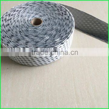 Sandwich air mesh fabric for mattress border