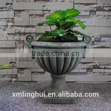 Hand Carved Finishing and Pots Type Decorative Outdoor Planters