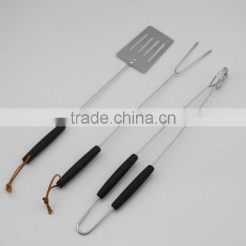 Black Rubber Handle Barbecue Tool Set With 3 Pieces of Tools Include Tong Spatula And Fork