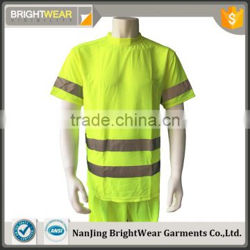 Mens hi vis yellow reflective tapes worker Europe warning t-shirt