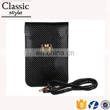 CR Korean Designer Developed Styling Wholesale Pink Color Lady Phone Pocket Waterproof Antifouling Coin Card Holder photo-3