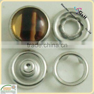 paper box pack prong snap buttons