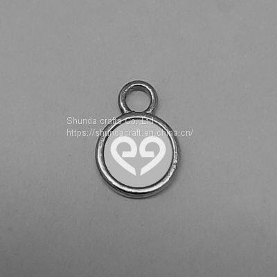 China Factory Multifunctional Hanging Metal Buckle Smile Emoticon Accessories For Kids For Gifts photo-2