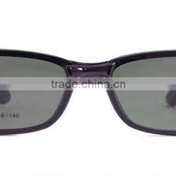 Full Rim Magnetic Optical Frames With Clip On Polarized Sunglasses For Men From China photo-2