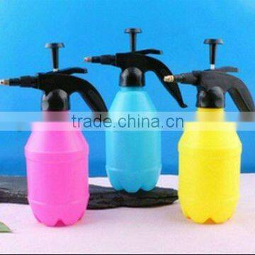 Hand Pressure Plastic garden sprayer 1L (YH-015)