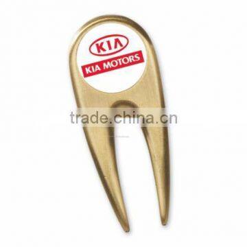 Different color plastic Golf Pitchfork with Custom Ball Marker